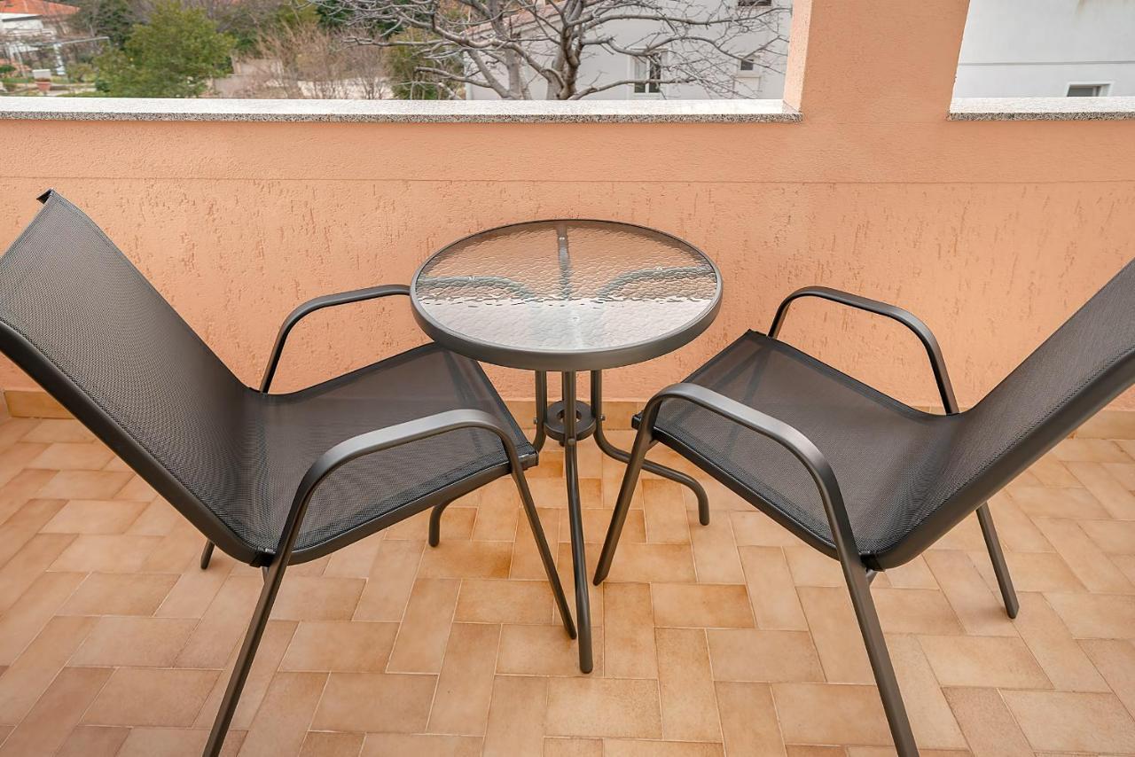 Apartmani Ana Juranic Jurandvor Bagian luar foto