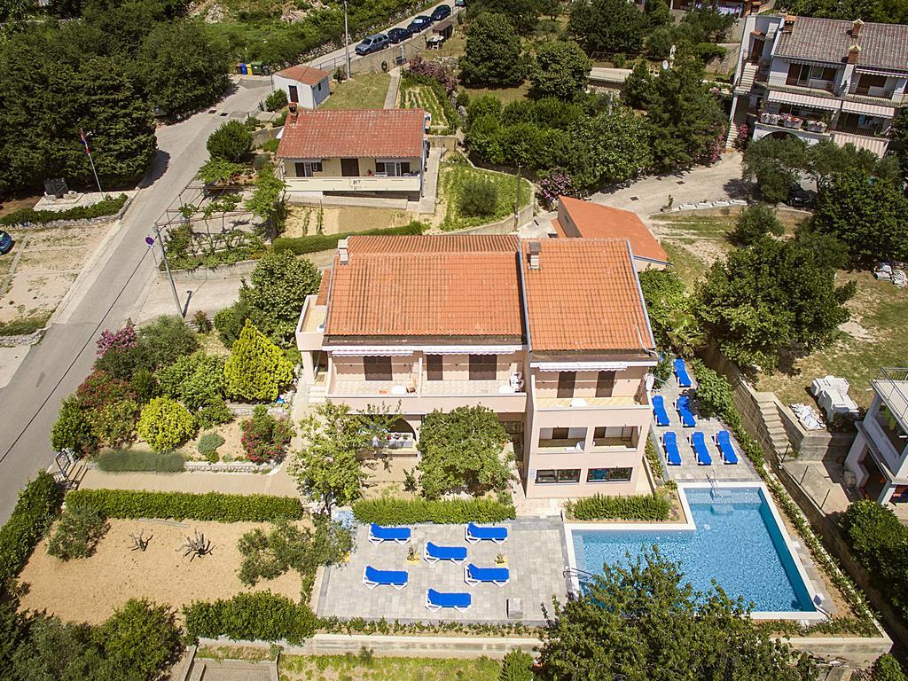 Apartmani Ana Juranic Jurandvor Bagian luar foto
